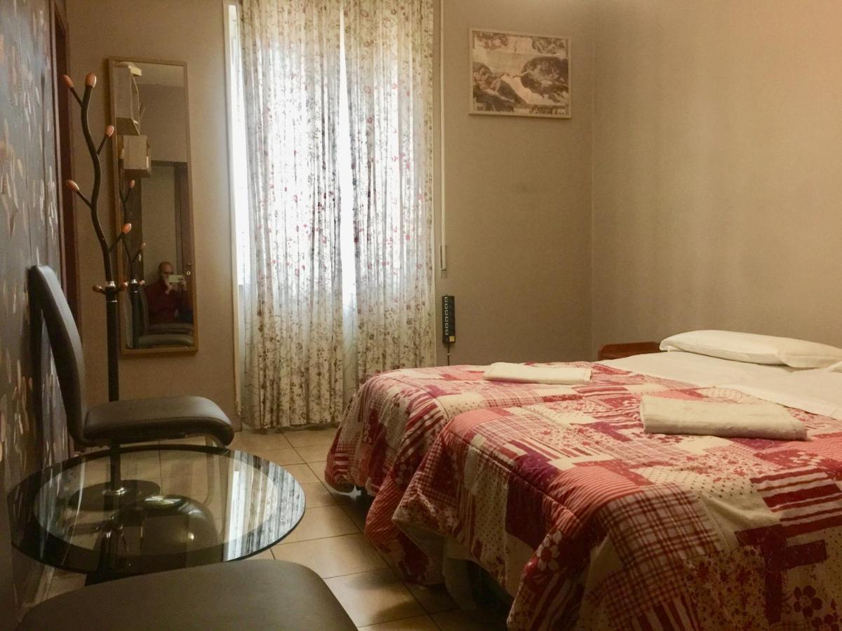 Rome City Hostel Zewnętrze zdjęcie